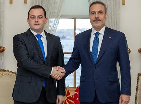 Dışişleri Bakanı Hakan Fidan, Kuzey Makedonya Devlet Bakanı Zeynula’yı kabul etti