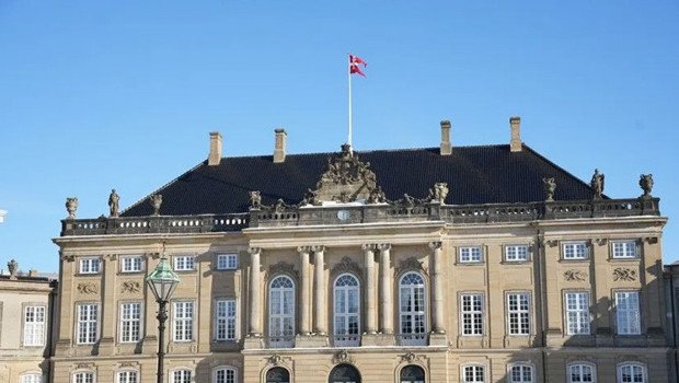 Danimarka siyasetini sarsan istifa