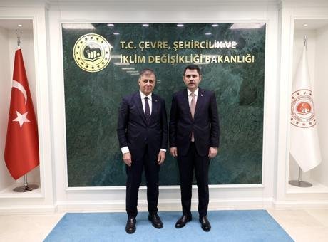 Bakan Kurum, İzmir Büyükşehir Belediye Başkanı Cemil Tugay ile görüştü! Masada Körfez Eylem Planı ve kentsel dönüşüm var
