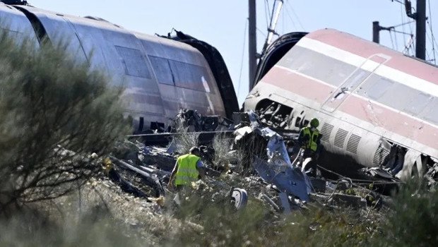 İspanya’daki tren kazasında can kaybı 74’e yükseldi