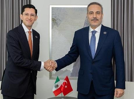 Dışişleri Bakanı Hakan Fidan, Meksika Dışişleri Bakanı Álvarez ile görüştü