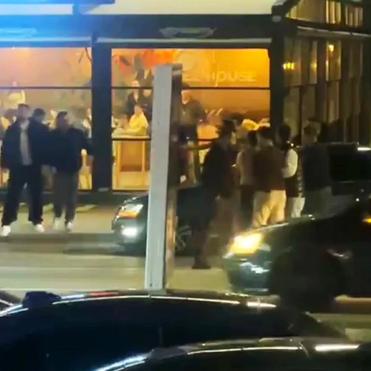 Gençler arasında trafik kavgası