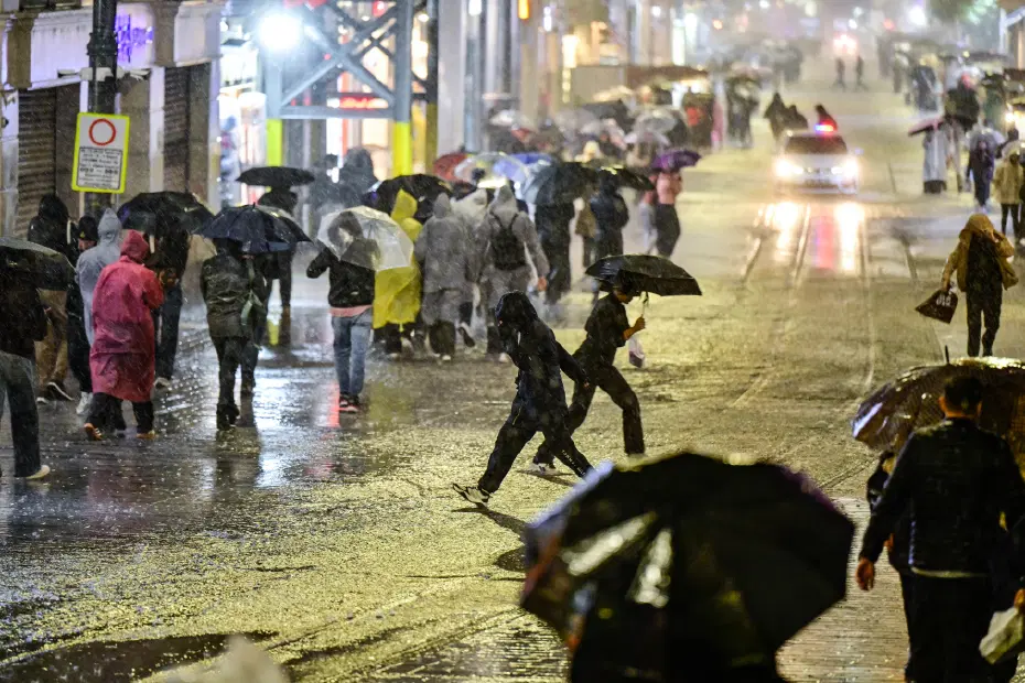 45 il için kuvvetli yağış uyarısı. İstanbul’da alarm seviyesi yükseltildi