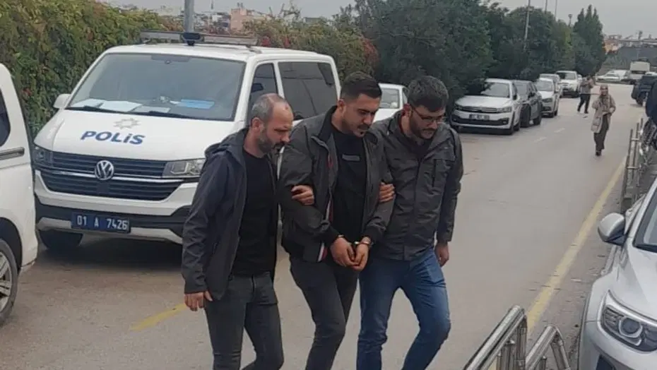 Firari suç örgütü şüphelisi MİT ve polisin ortak operasyonuyla yakalandı