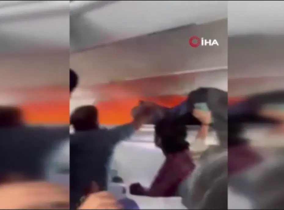 Yolcunun cihazı uçakta yangın çıkardı