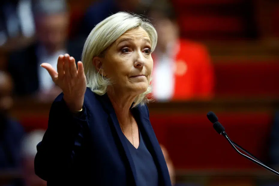 Le Pen’den yatırımcılara güvence. Bütçede 125 milyar euro kesinti planı