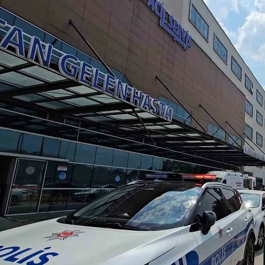 Yük asansörünün halatı koptu: 3 kişi hastanelik oldu
