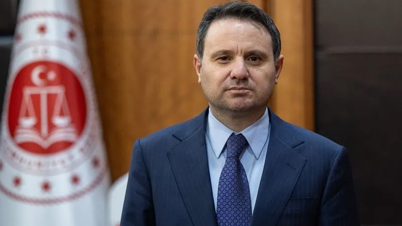 Bakan Gürlek: Siber dolandırıcılara göz açtırmayacağız