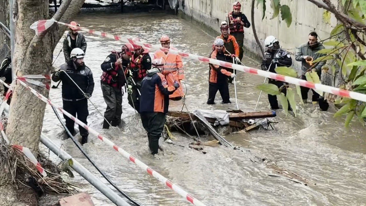 Ayazağa’da yaşanan sel felaketinde kayıp olarak aranan Babajanov’un cesedine ulaşıldı