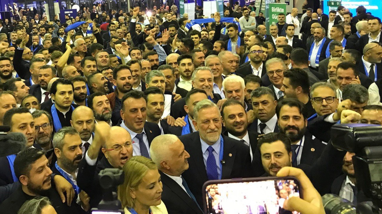 BTSO’da 40 komitede Burkay listeleri kazandı