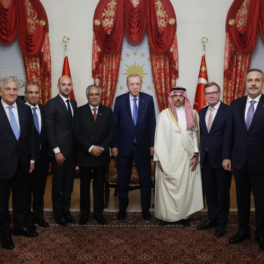Cumhurbaşkanı Erdoğan 8 dışişleri bakanını kabul etti