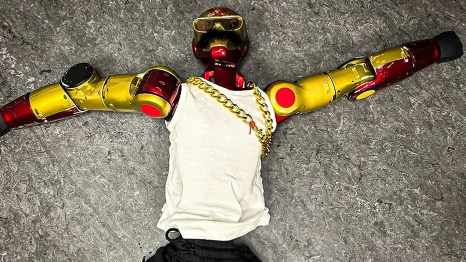 Almanya, bir robotun 16 yaşındaki kıza cinsel tacizini konuşuyor