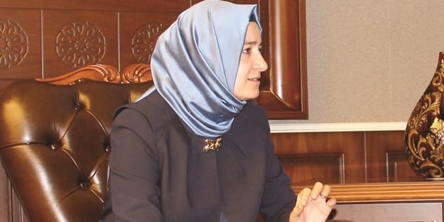 Fatma Betül Sayan ve eşinin ifade detayları ortaya çıktı  250 bin lot hisseyi İki parçada satmış
