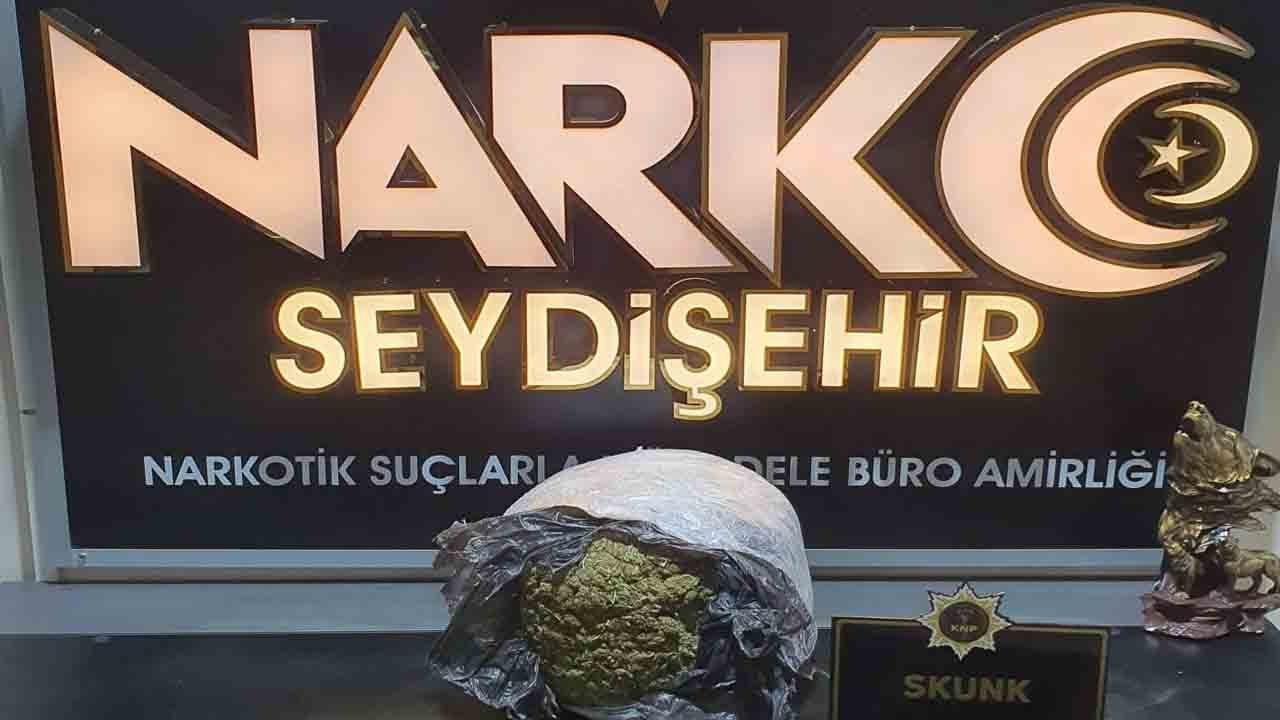 Konya’da uyuşturucu operasyonu: Kovaya gizlenen maddelerle yakalanan şüpheli tutuklandı