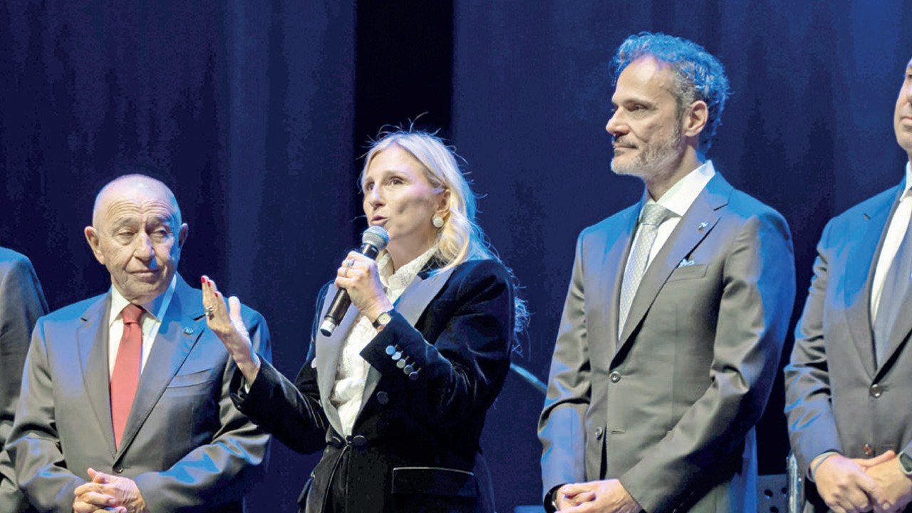 “Geleceği dijitalleşme ve yeni kuşaklar belirleyecek”
