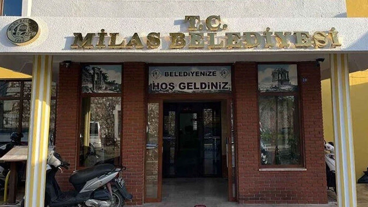 Milas Belediyesi’ne operasyon: Polis belediye binasına giriş ve çıkışları durdurdu