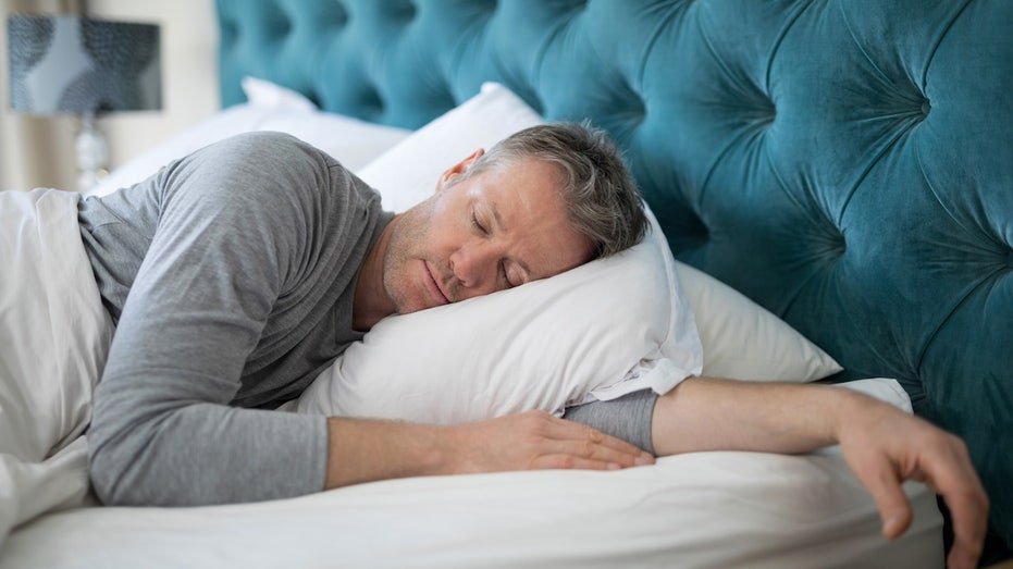 Daylight saving time is ending: Doctor breaks down 6 ways to protect your sleep and health