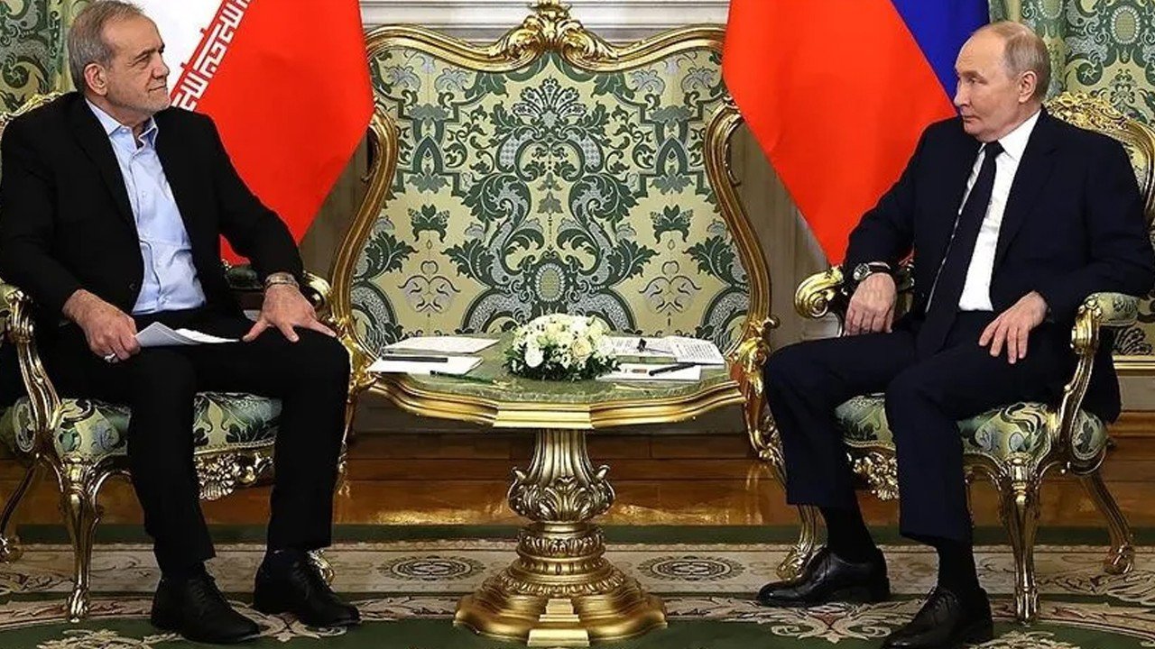 Putin ve Pezeşkiyan Moskova’da kritik görüşme