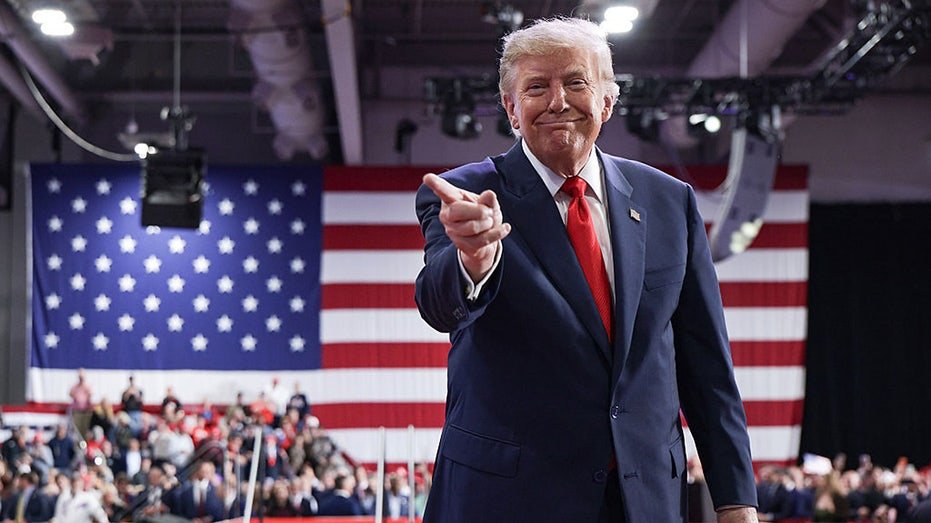Trump rallies New York crowd for Republican Bruce Blakeman’s bid to replace Gov. Kathy Hochul