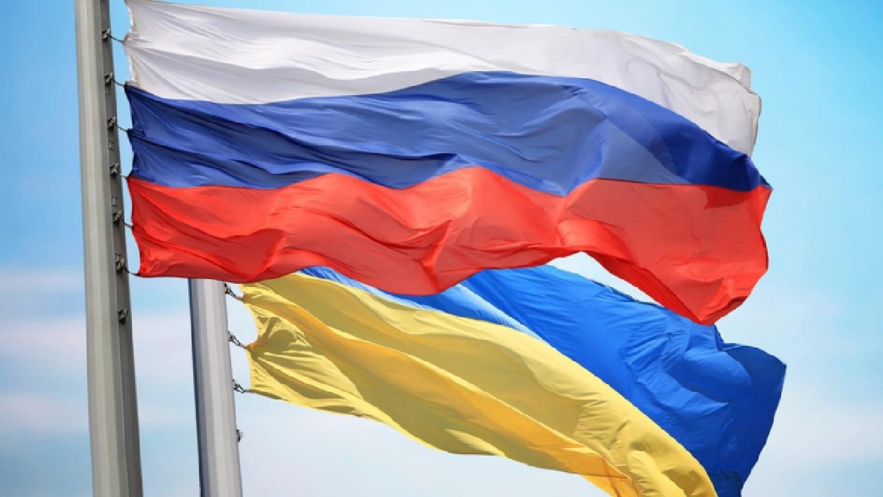 Ukrayna: Rusya’da askeri tesislere saldırılar düzenledik