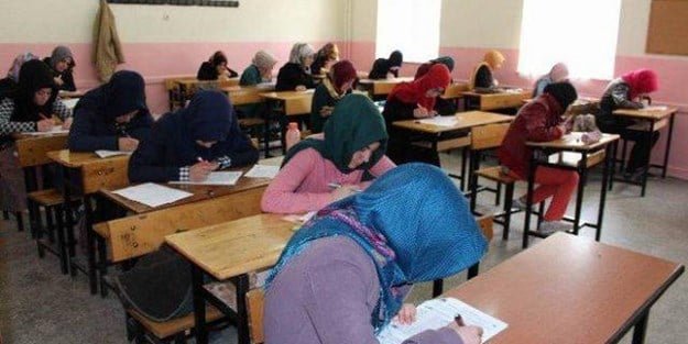 Vesayet odaklarının her türlü baskı ve engellemelerine rağmen 75. yılını kutluyor! İmam hatipler gururumuz