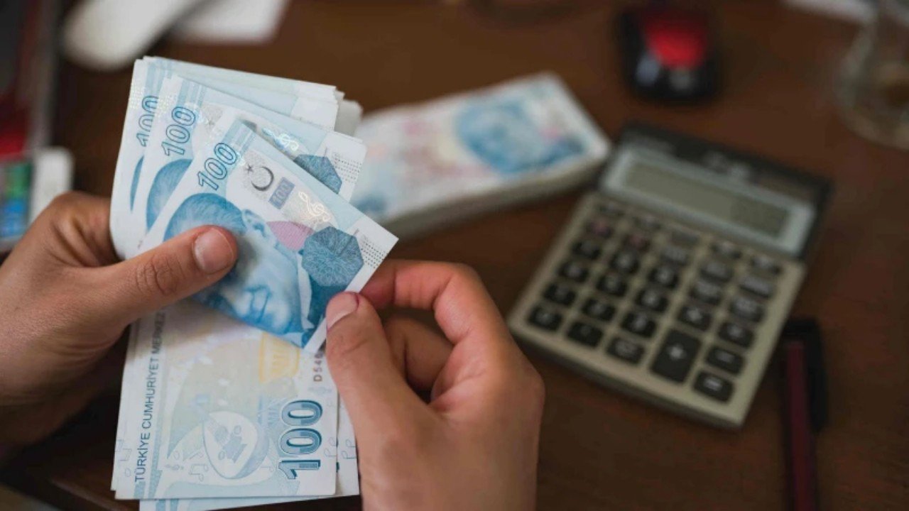 Maaşı eksik ödenen memurlar için AYM’den yeni karar