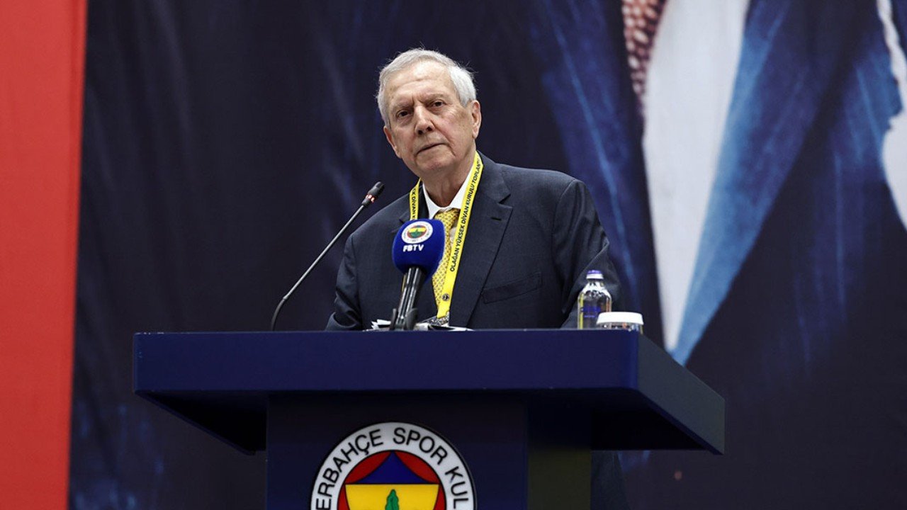 Fenerbahçe teknik direktör kararını açıkladı