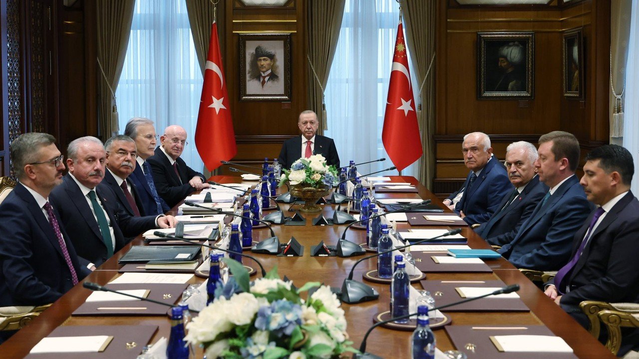 YİK toplantısı sona erdi: İsrail’in saldırıları ele alındı